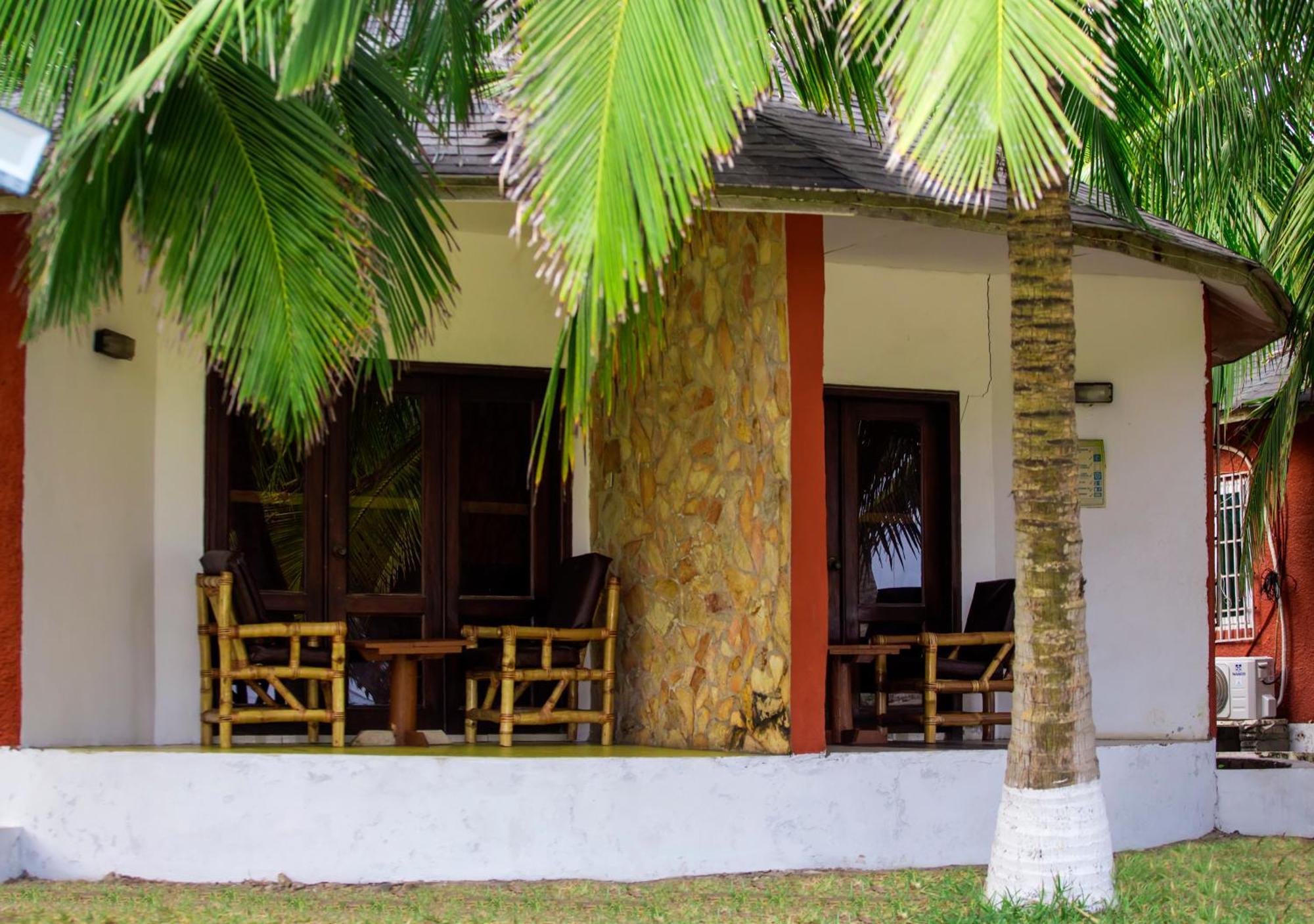 Atlantic Bay Resort, Prampram 外观 照片