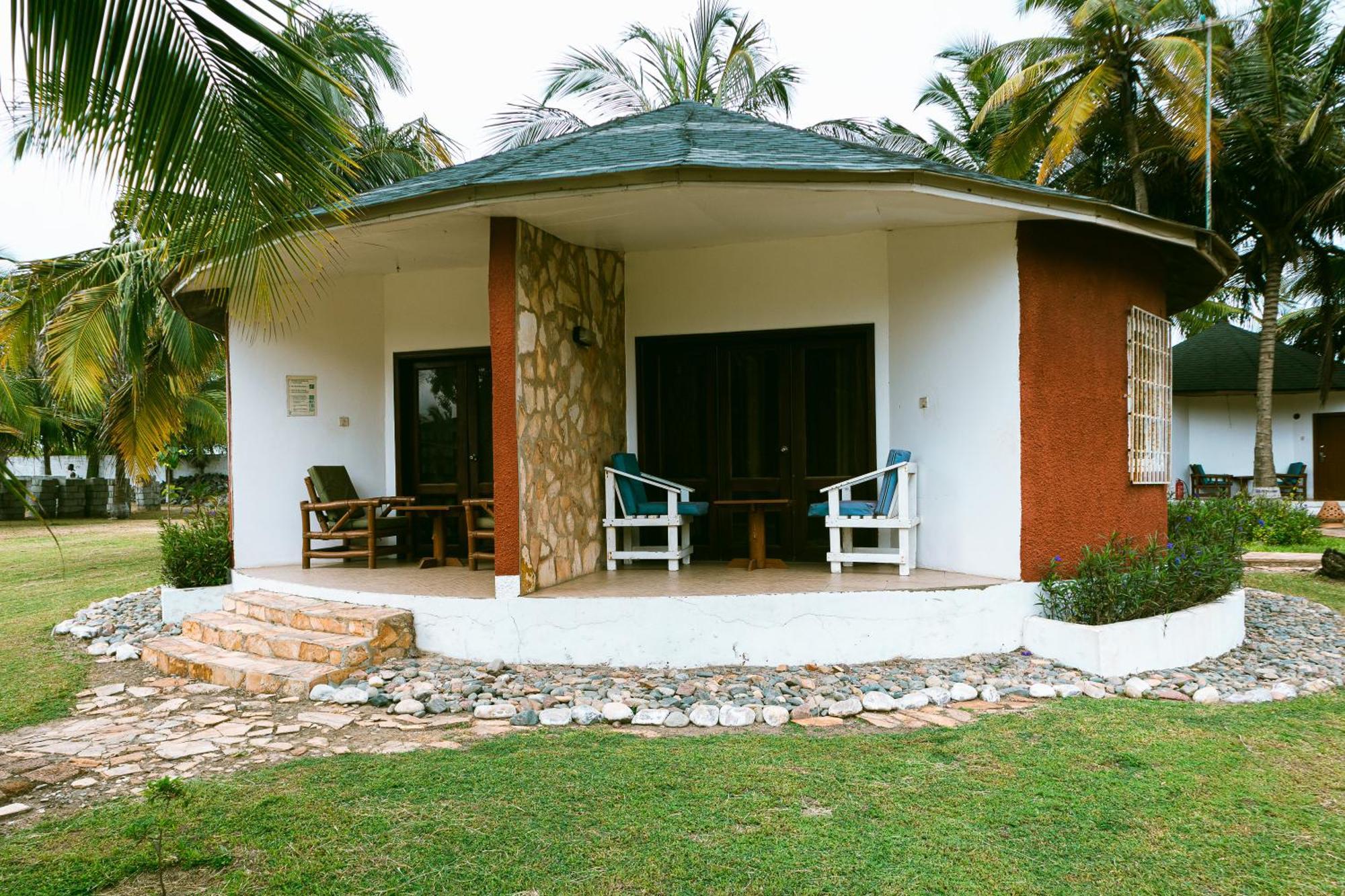 Atlantic Bay Resort, Prampram 外观 照片